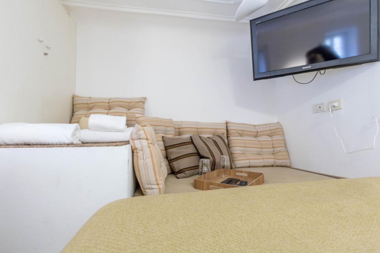 Joivy Modern Studio Near City Centre Apartment Milano Ngoại thất bức ảnh