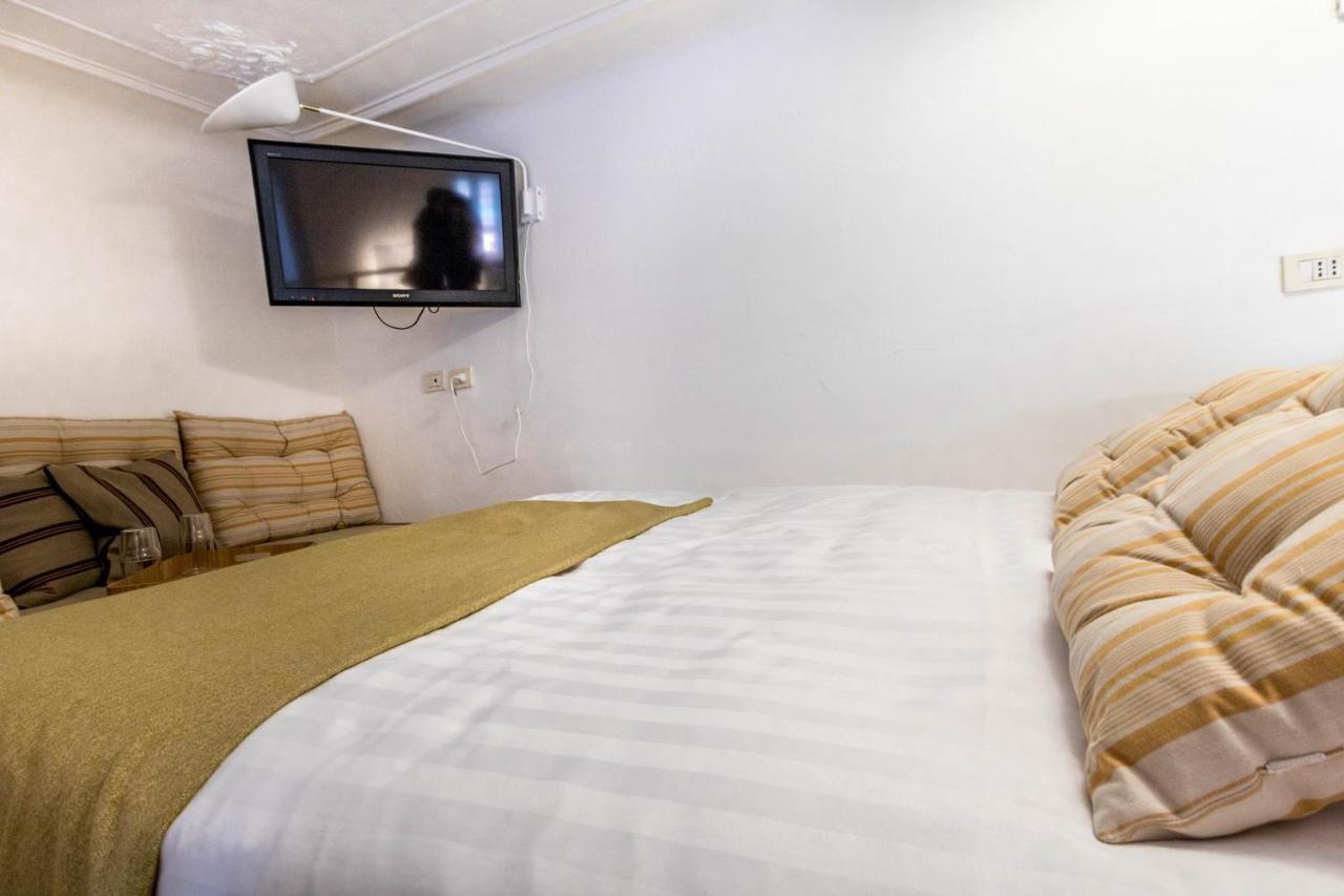 Joivy Modern Studio Near City Centre Apartment Milano Ngoại thất bức ảnh